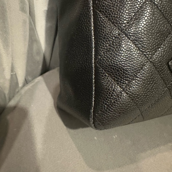 Chanel PST Petite Shopping Tote shoulder bag Black Caviar with gold hardware. - Picture 4 of 15